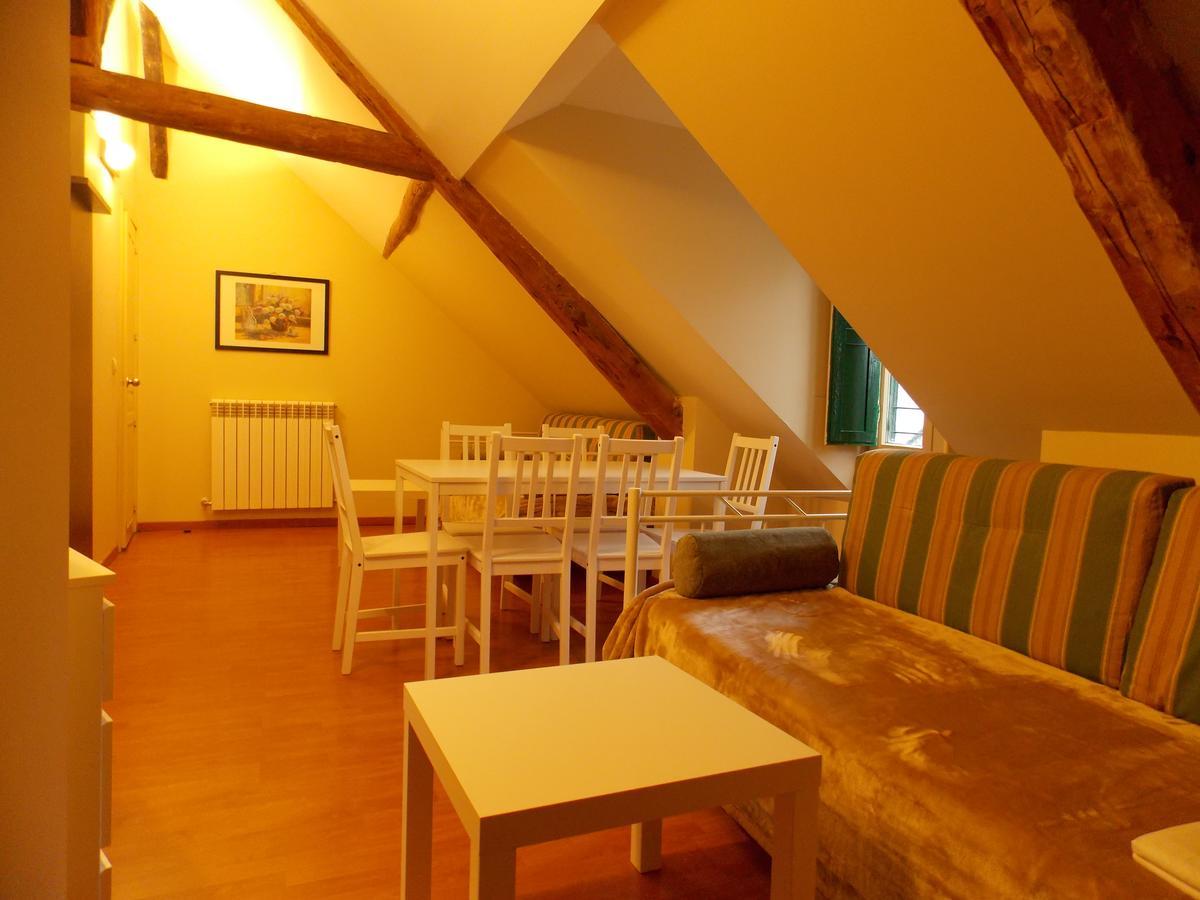 Apartamentos Codallos Tramacastilla de Tena Extérieur photo